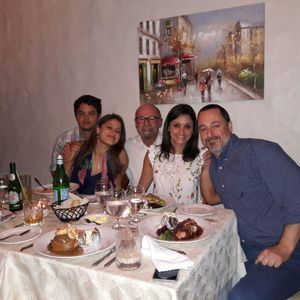 Meet your Posher, Van